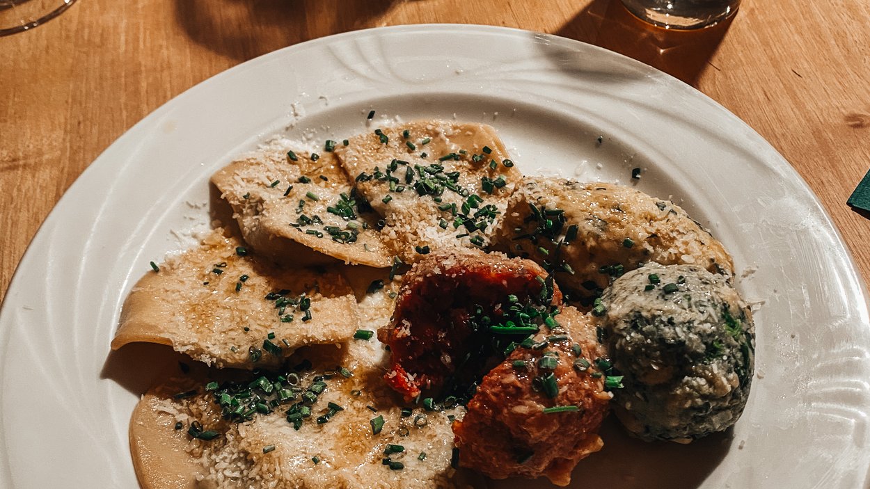 Was gibt es beim Törggelen zum Essen? Was gibt es beim Törggelen zum Essen?