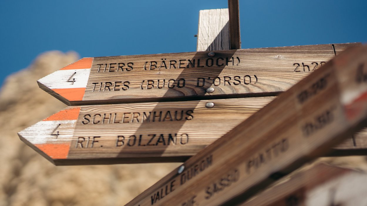 Ihr Wanderhotel in Südtirol finden Sie hier! Ihr Wanderhotel in Südtirol finden Sie hier!