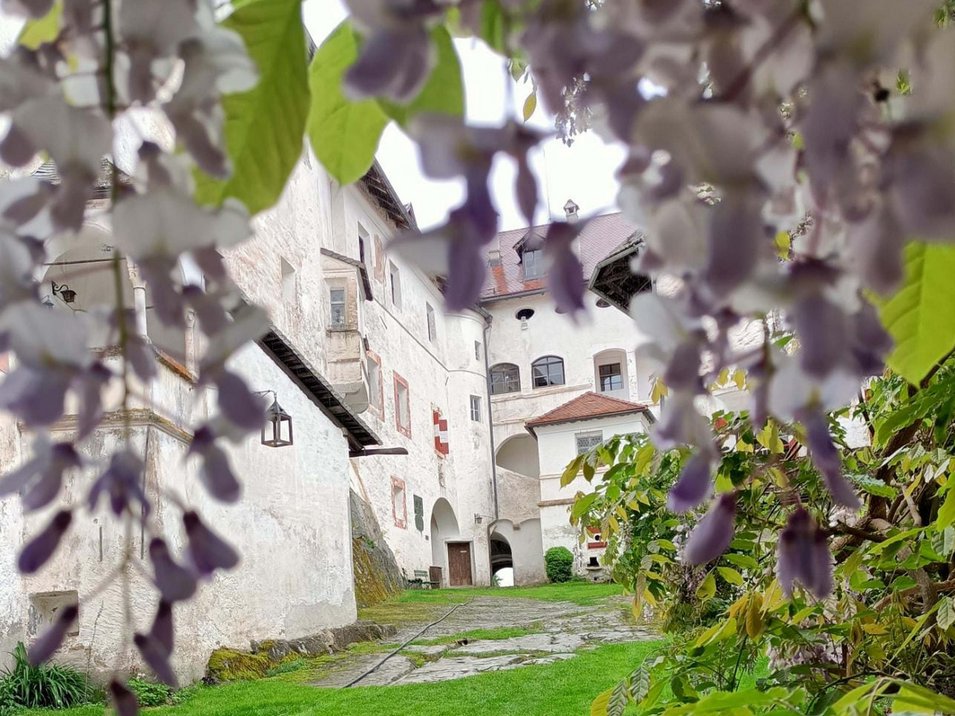 Schloss Rodenegg Schloss Rodenegg
