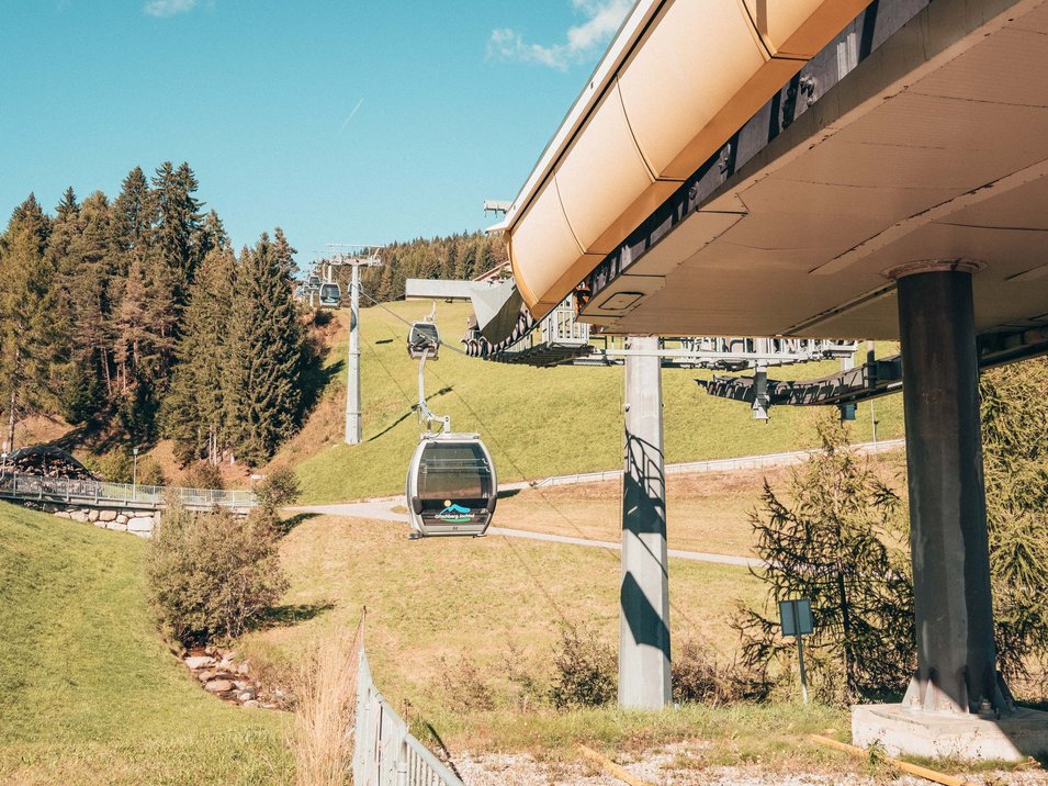 Hotel a Maranza in Alto Adige Hotel a Maranza in Alto Adige
