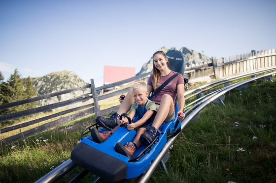 Südtiroler Familienhotels – Lust auf einen Tapetenwechsel? Südtiroler Familienhotels – Lust auf einen Tapetenwechsel?