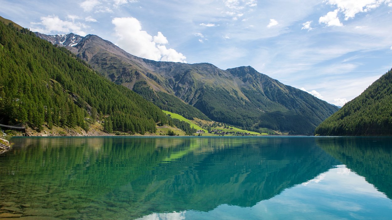 Der Stausee von Vernagt ist ein Paradies für Fischer Der Stausee von Vernagt ist ein Paradies für Fischer