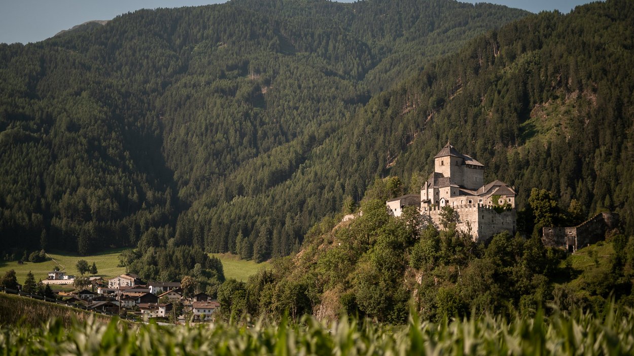 Schloss Reifenstein bei Sterzing Schloss Reifenstein bei Sterzing