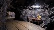 Il Museo Provinciale Miniere di Ridanna Galleria mineraria con due minatori e rotaie sul pavimento