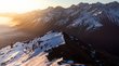 Hotels Vinschgau: Wandern und Skifahren in Südtirol Verschneite Berggipfel bei Sonnenuntergang mit nebligem Tal im Hintergrund