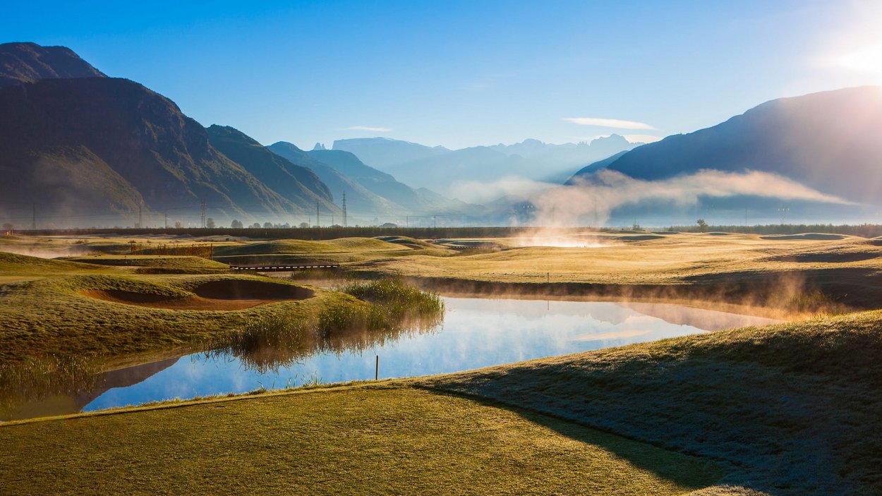 The Blue Monster – Eppans Golfclub The Blue Monster – Eppans Golfclub