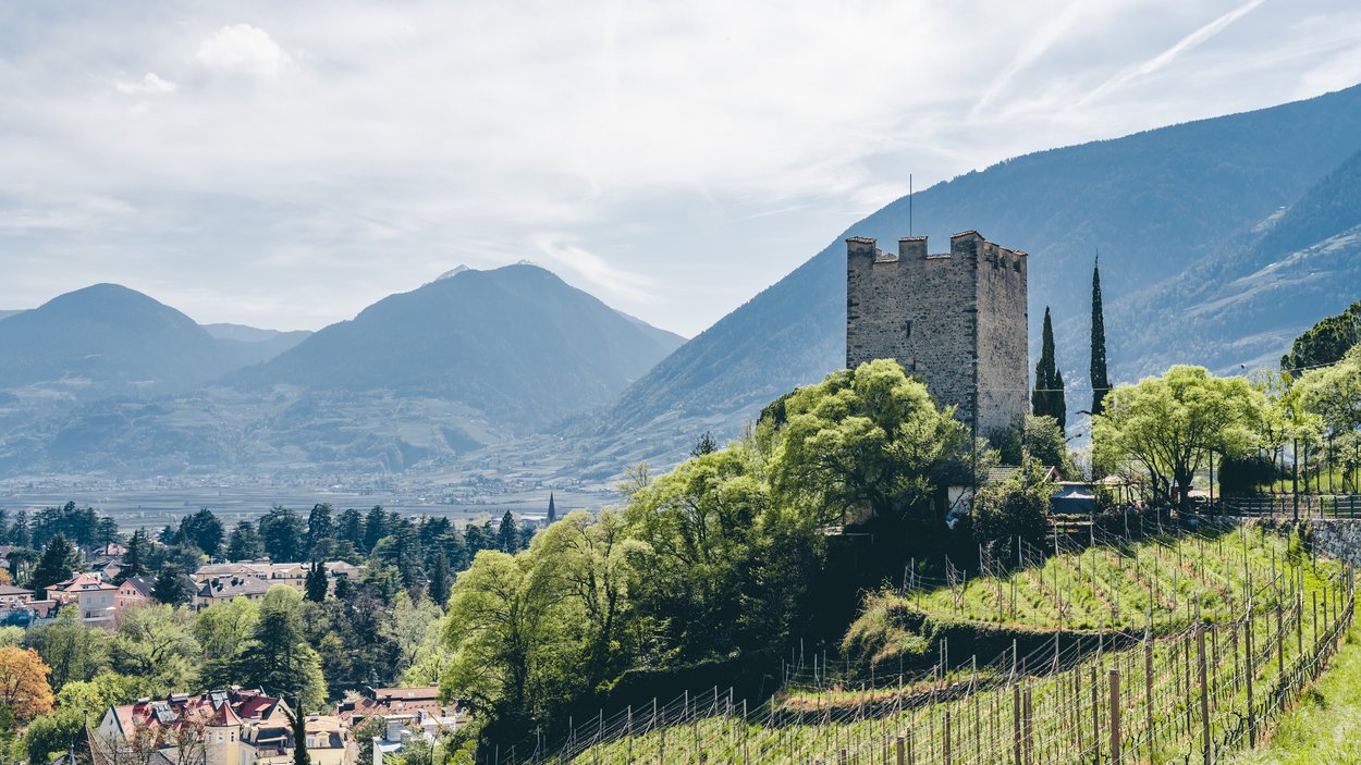 Il vostro hotel a Merano e dintorni Il vostro hotel a Merano e dintorni