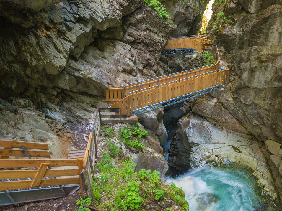 Una spettacolare cascata in Alto Adige Una spettacolare cascata in Alto Adige