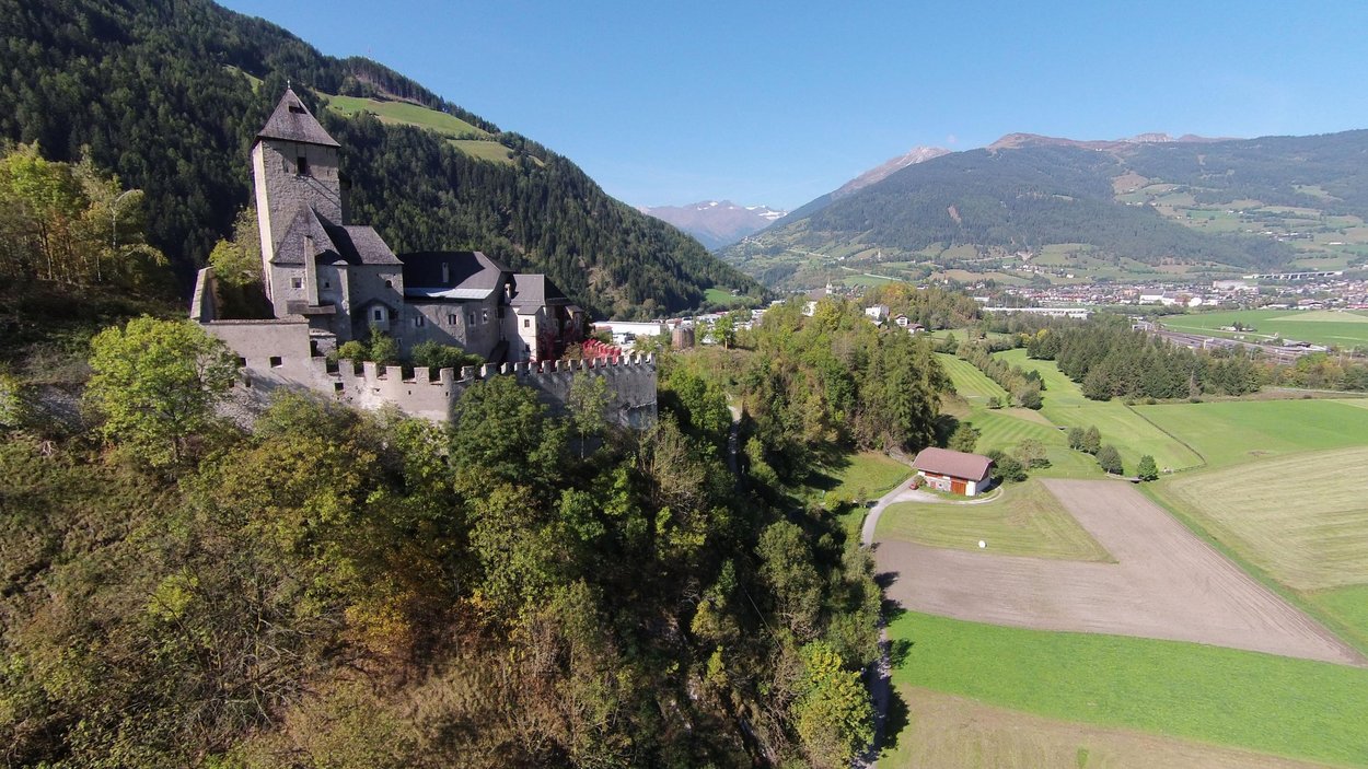Der Golfclub Sterzing Der Golfclub Sterzing