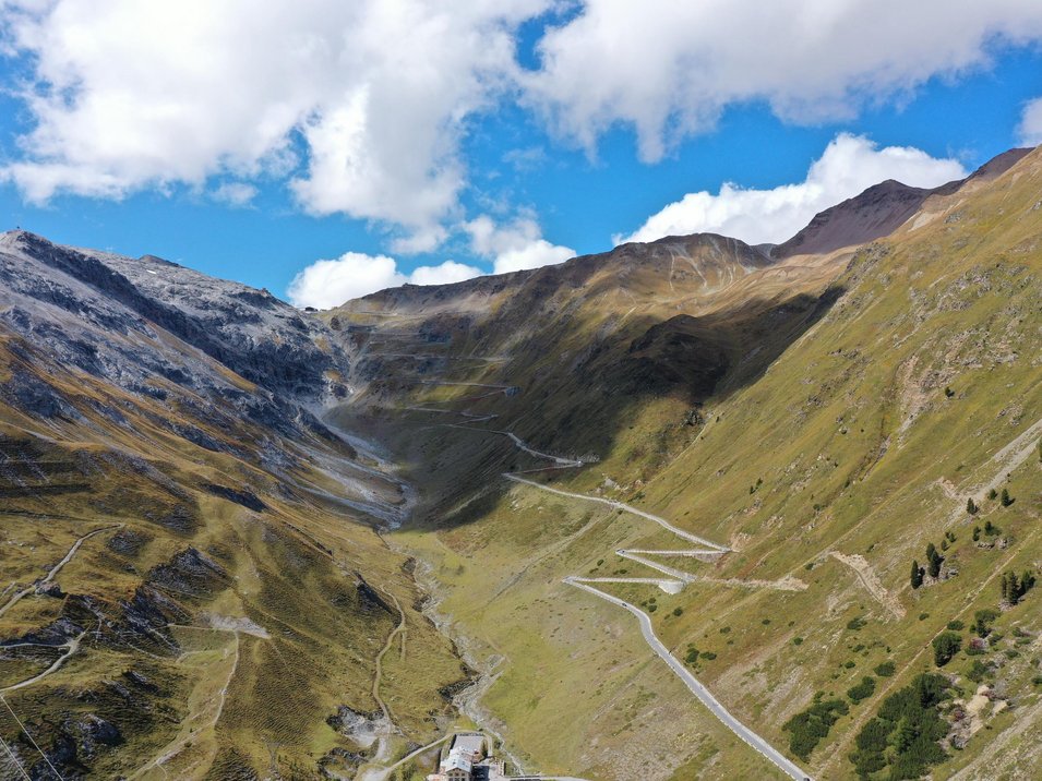 Hotel a Prato allo Stelvio Hotel a Prato allo Stelvio