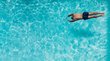 Ferienwohnungen mit Pool in Südtirol Mann taucht vorne im klaren blauen Wasser